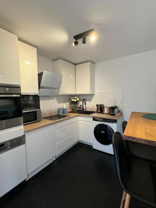 2 Raum City-Apartment 5Min Zum Hbf Grupello-2 Düsseldorf Exteriér fotografie